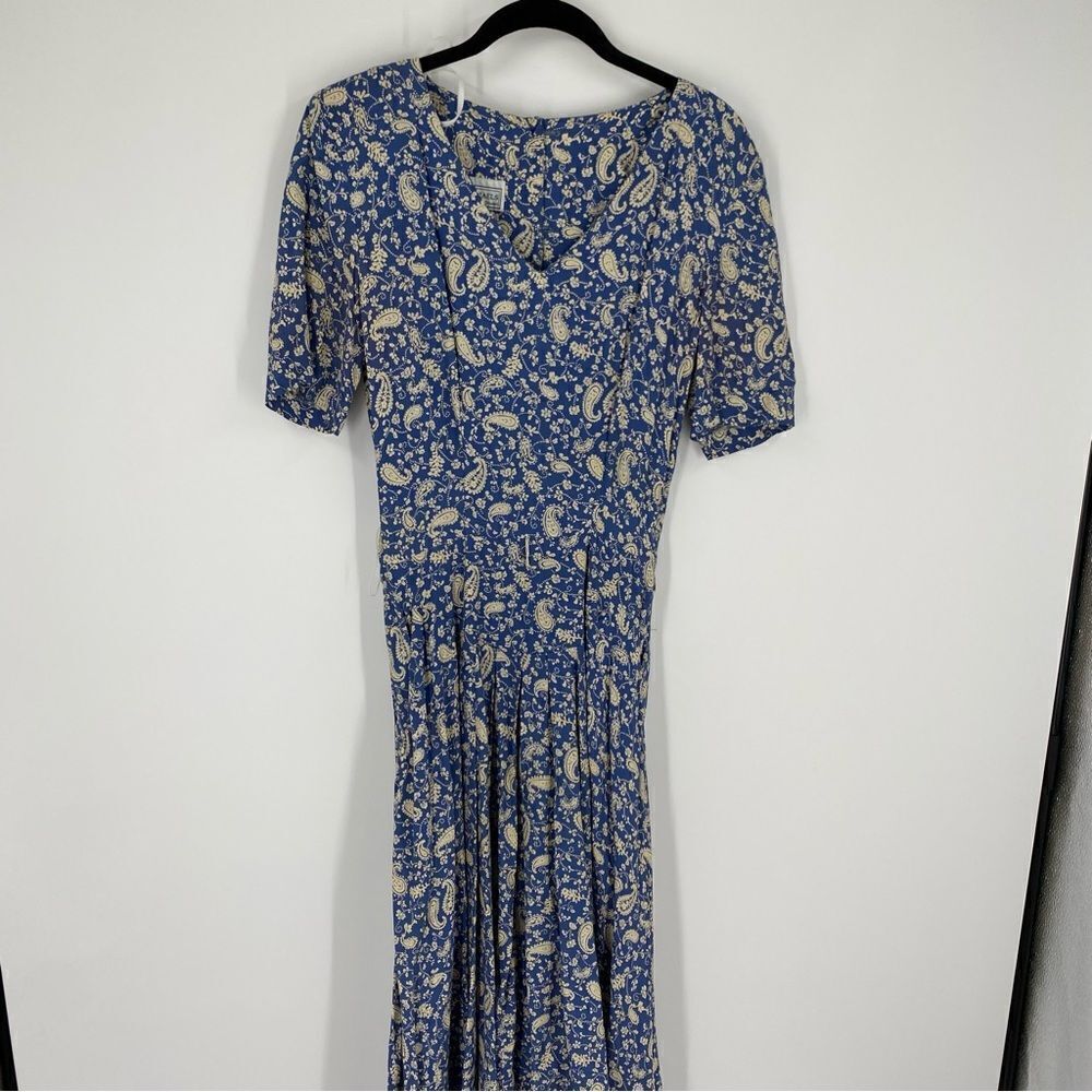 E.D. Michaels Women V Neck Short Sleeve Blue Paisley Fit and Flare Midi Dress 6